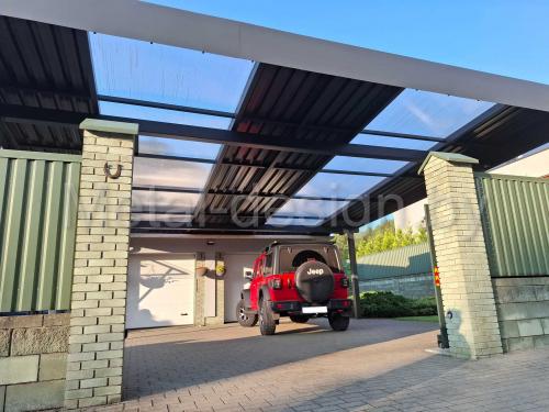 Авто навес с прозрачным поликорбонатом